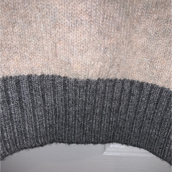 Goodfellow & Co. Soft men’s hooded sweater in Stucco & Gray size XL - Picture 2 of 9